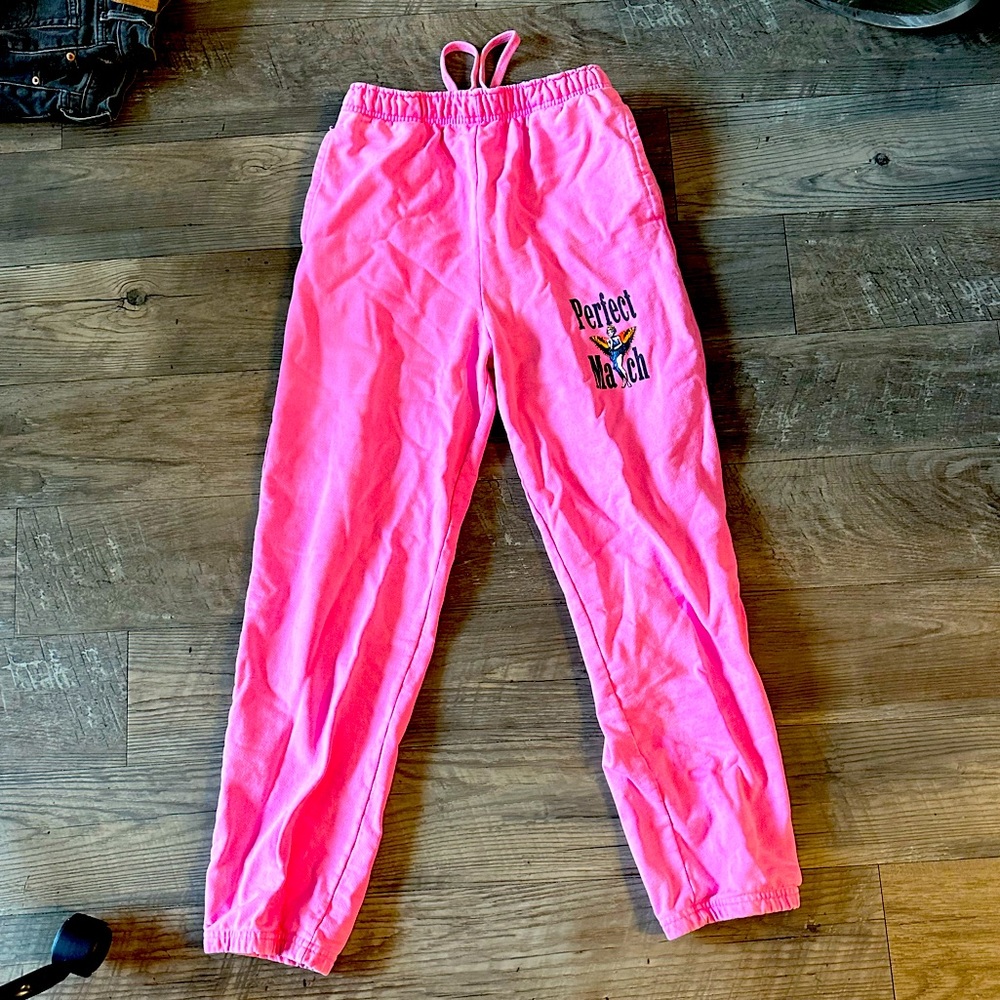 Boys Lie, Perfect Match Sweats, Size: M, Color: Hot Pink